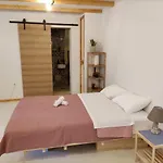 Zaira\'S Apartment Corfu Town