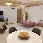 Zaira\'S Apartment Corfu Town