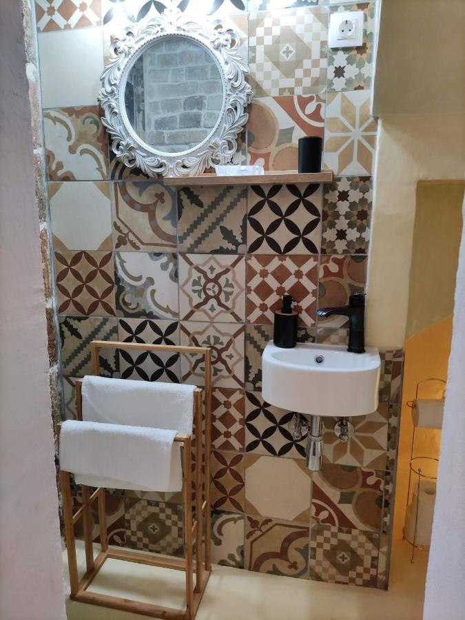Zaira's Corfu Town Apartment *